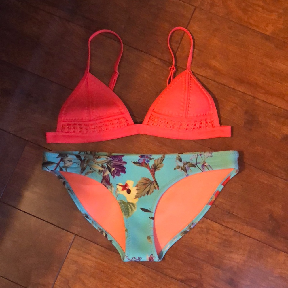Triangl Bikini